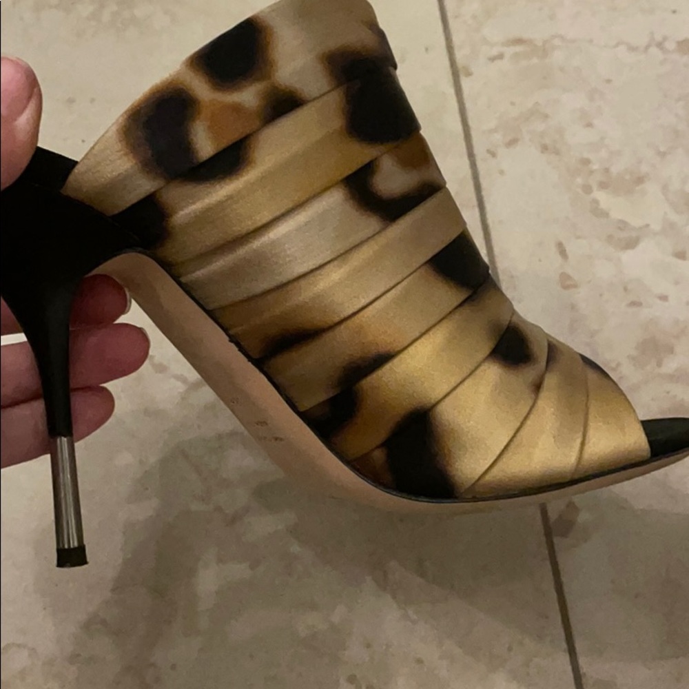 💙🛑SOLD🛑🛑Giuseppe Zanotti Silk Leopard Slide Heels - Picture 9 of 12